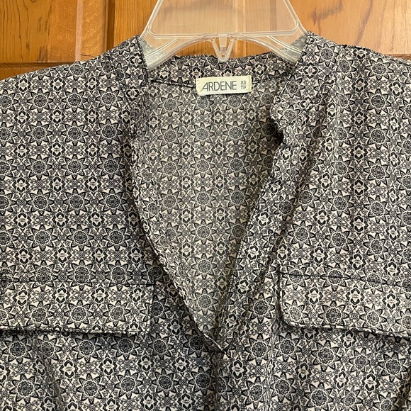 Ardene Patterned Shirt Dress with faux pockets - Picture 4 of 7